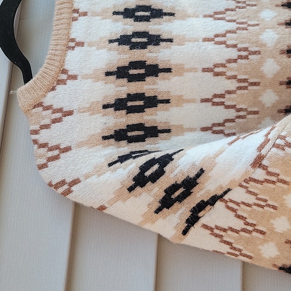 FRYE WOMENS SWEATER NWT - Picture 11 of 14